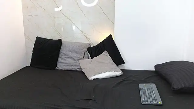 Laura_Miller1 Live XXX-chat