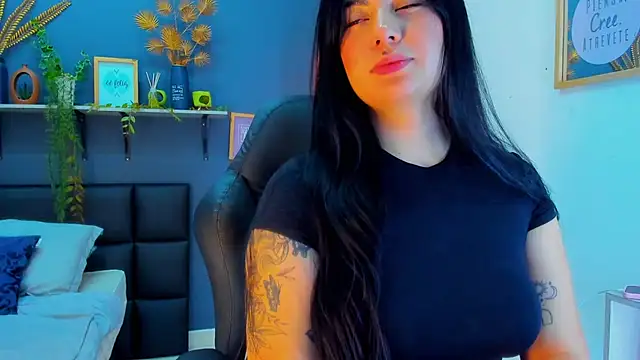 Chatroom XXX en direct de eliza_pink24