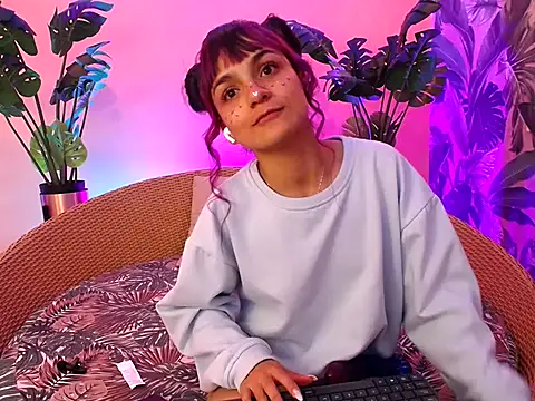 Kitty_madness 现场XXX聊天