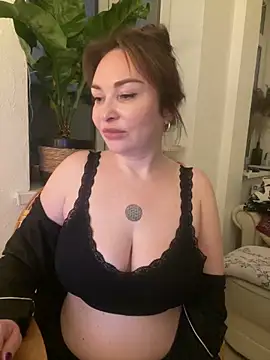 Syverelle Adlı Modelin Canlı XXX Sohbeti