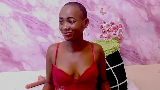 Chatroom XXX en direct de EbonyOlive69