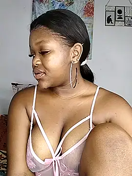 Chatroom XXX en direct de Sexymamibo