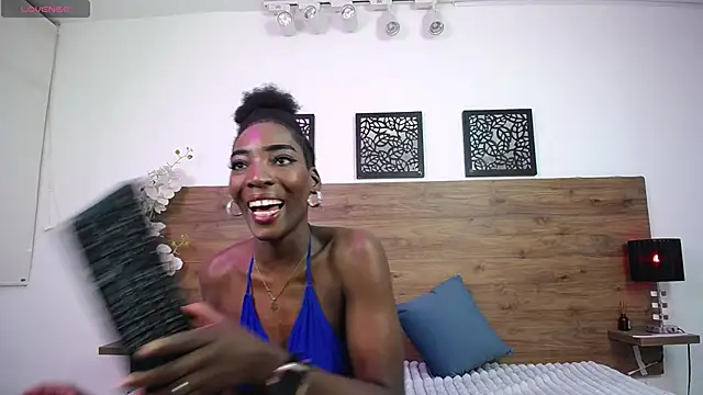 AlexandraCambell Adlı Modelin Canlı XXX Sohbeti