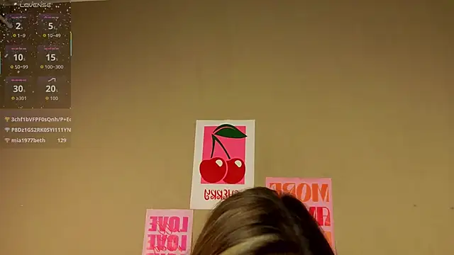 TiffinyMergist Adlı Modelin Canlı XXX Sohbeti