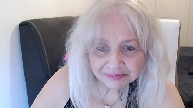 SusiLifeXXX's Live XXX Chat