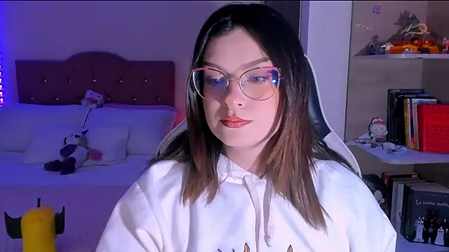 OphelianaRose33 Live XXX-chat