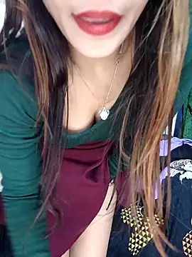 xpihu's Live XXX Chat