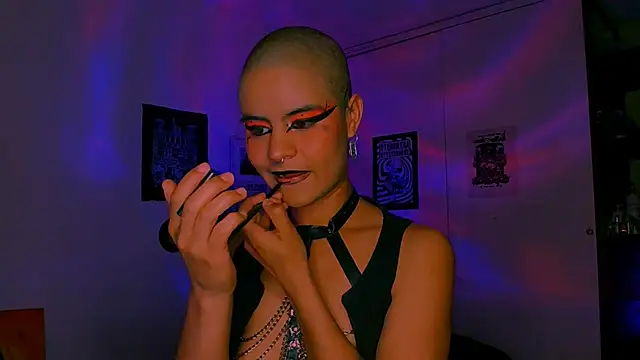 alex_one888 élő XXX-chatje