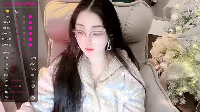 Monica-666888- 现场XXX聊天