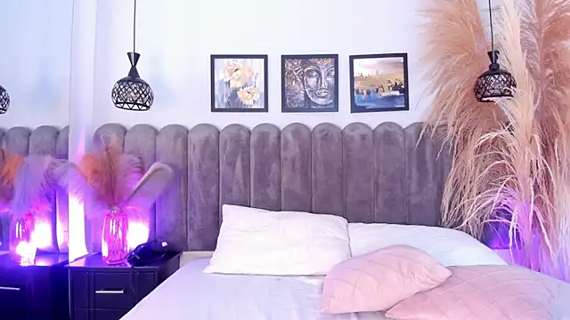 Онлайн чат XXX Megan__Monroe__