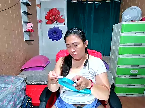 Chatroom XXX en direct de Ugly-Filipina