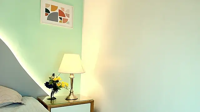 NicollevscontteiのライブXXXチャット