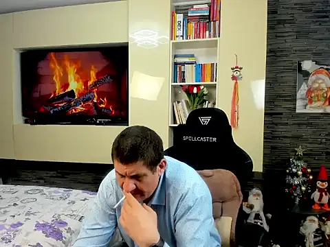 SpartacusDaddy48 现场XXX聊天