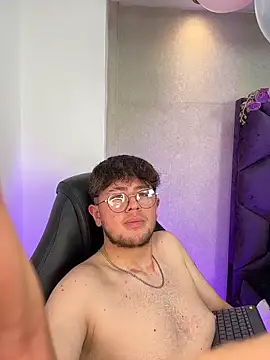 Chat XXX ao vivo de Noah_Wiliams