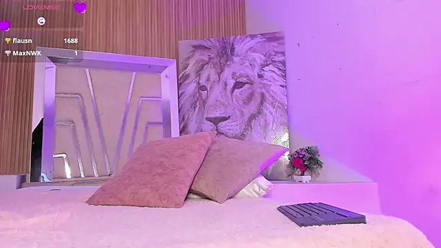 NicoleMonet1 – Live XXX-chat