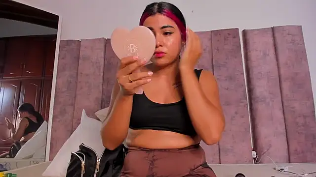 Annita001 – Naživo XXX chat