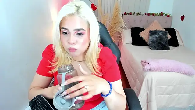 BarbieHannaB live XXX chat