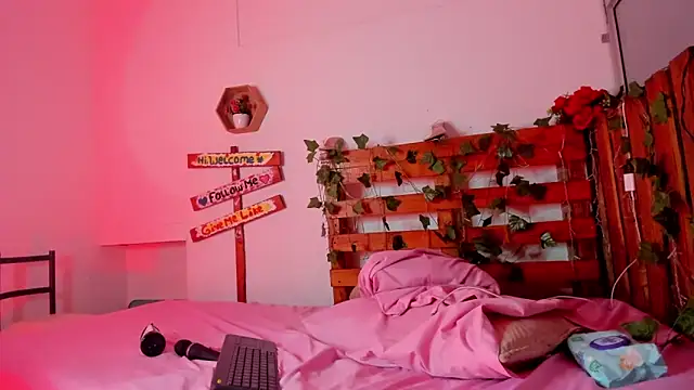 cris_dulce Chat XXX live