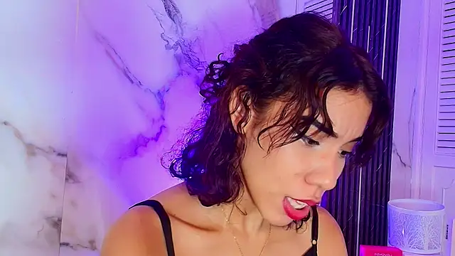 BellaHarpeer live XXX chat