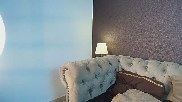 Megan__Honey – Naživo XXX chat