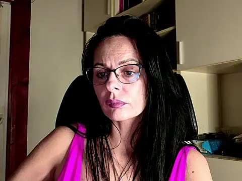 MiriamDelynn Live XXX chat