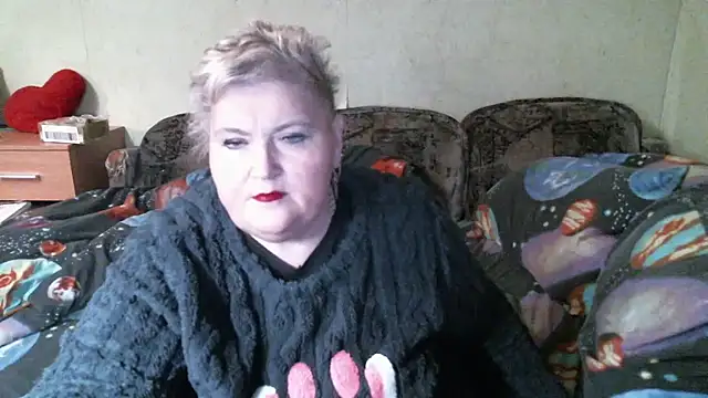 Lana555 – Naživo XXX chat