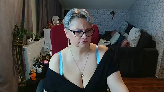 bigtits4you webcam show