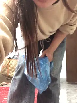 newbaby1 网络视讯表演