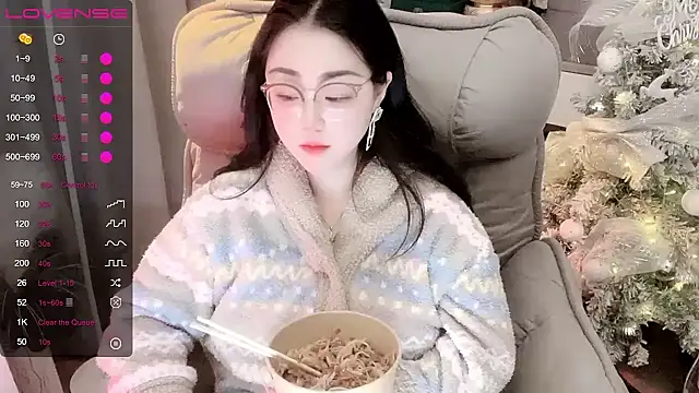 Monica-666888- élő XXX-chatje