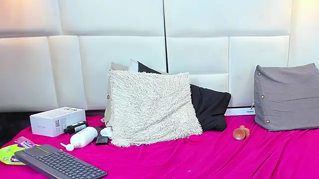 Rachel_Donnelly élő XXX-chatje