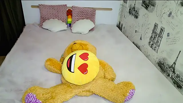 lovely-eyesのライブXXXチャット