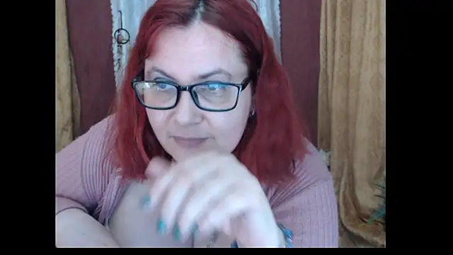 PlayfullMaturen Live XXX chat