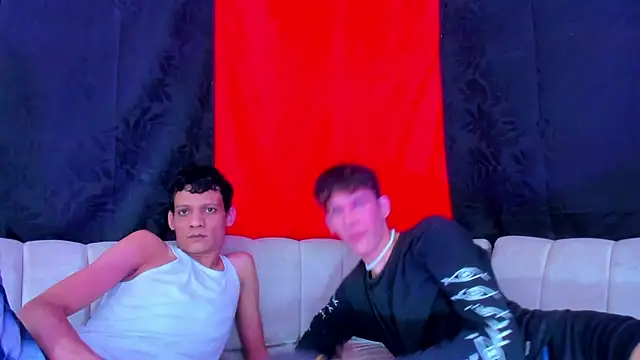 دردشة Pleasure_boys_hot الجنسية المباشرة