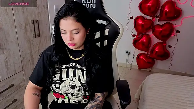 Chat +18 de Victoryyy_ ao vivo