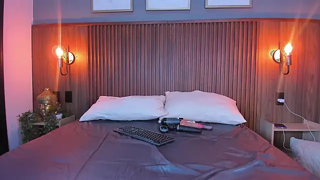 Tammys4's Webcam Show