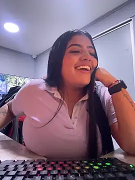 Chat XXX Live NinaaLaurent