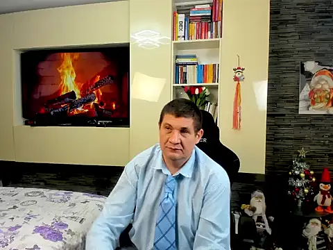 SpartacusDaddy48's Live XXX Chat