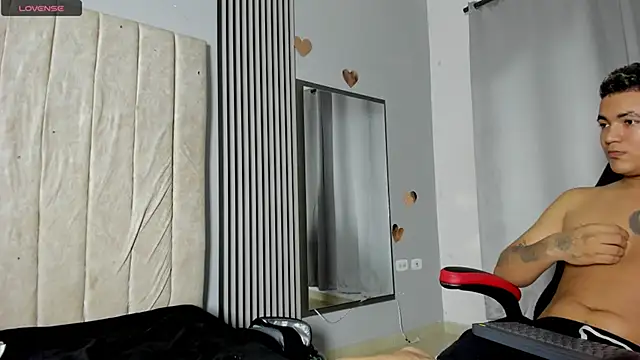 dante_and_kiaraのライブXXXチャット