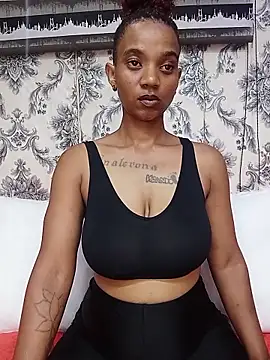 Chat +18 de JANIELEE8x ao vivo