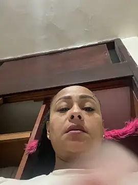 sofia_xxx02 现场XXX聊天