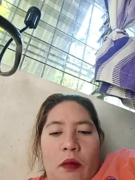 Show de kinkynastymum74 na webcam