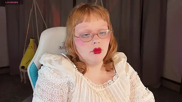 LottieReed Live XXX-Chat