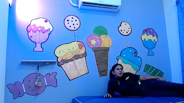 XXX chat uživo modela NOVAHOT98