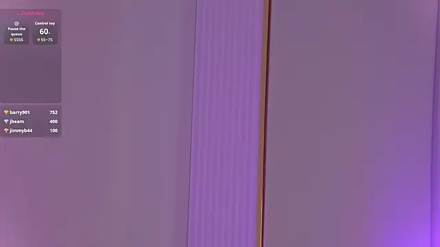 MollyHilton live XXX chat