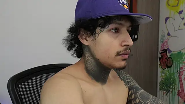 trieoneのウェブカメラショー