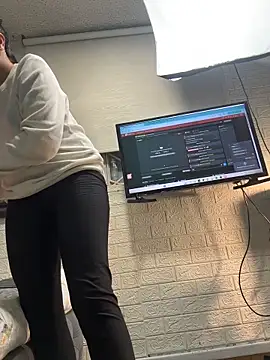 SALOME_KORLAND: απευθείας συνομιλία ΧΧΧ