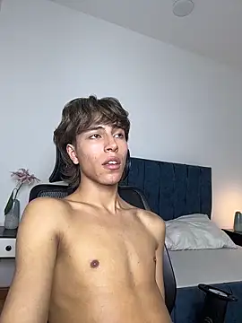 Blake_Parker 라이브 XXX 채팅