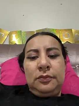 XXX chat uživo modela Abril_Luv