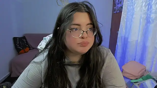 Chat +18 de Aria_Fullbuster ao vivo