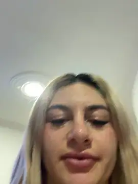 AtheneaRossi – Naživo XXX chat